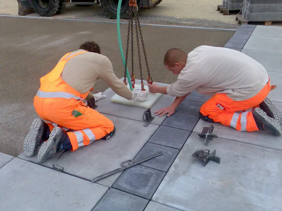 Tiling & finishes